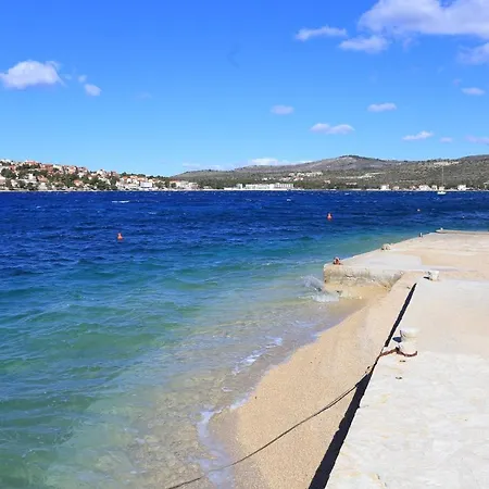 Seaside House For Families With Children Zatoglav, - 12212 Dom wakacyjny Rogoznica (Sibenik-Knin)