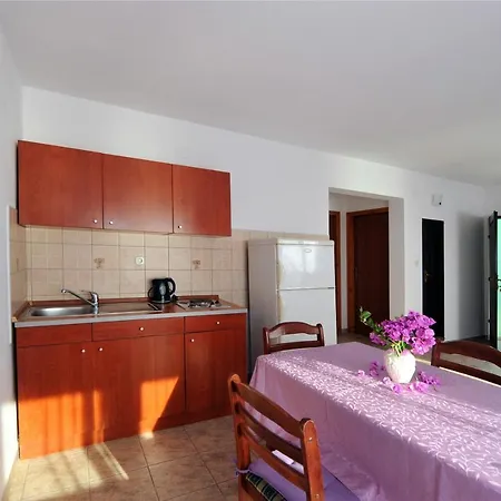 Seaside House For Families With Children Zatoglav, - 12212 Dom wakacyjny