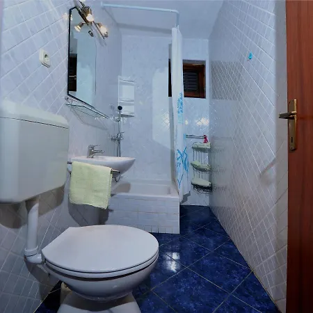 Seaside House For Families With Children Zatoglav, - 12212 *