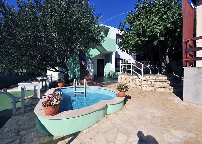 Casa de Férias Seaside House For Families With Children Zatoglav, - 12212 *