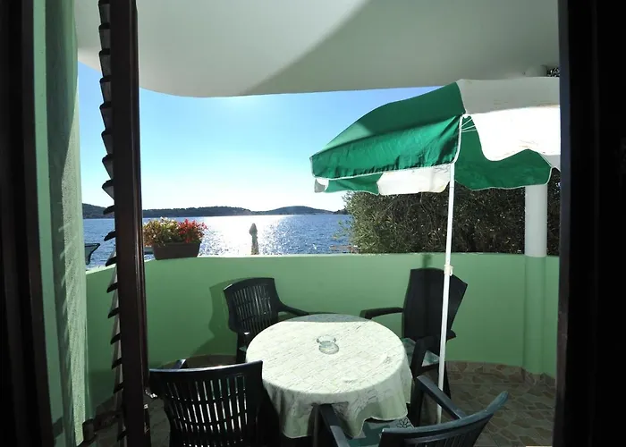 Seaside House For Families With Children Zatoglav, - 12212